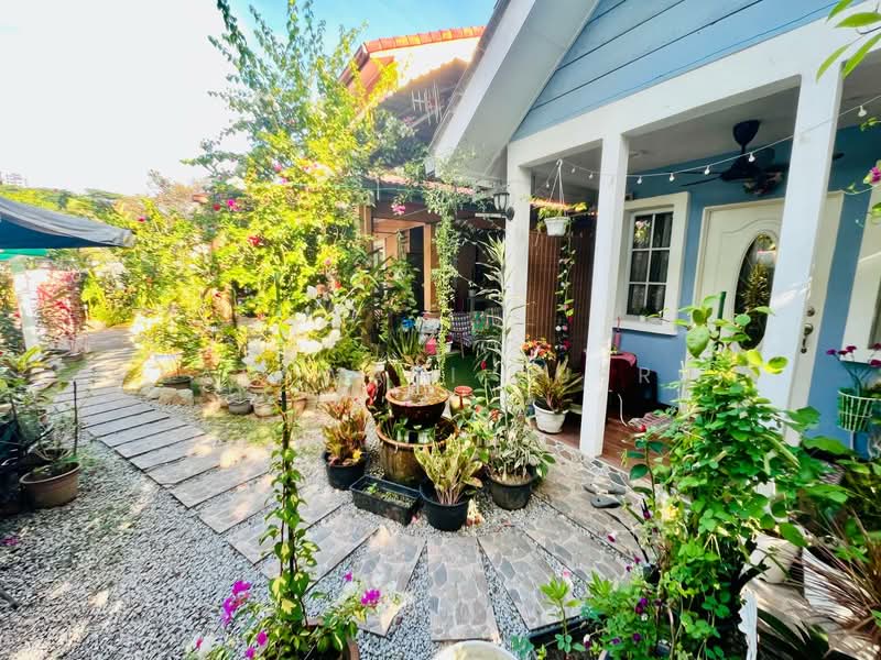 Rumah Teres 2-Tingkat untuk Dijual di Subang Jaya (Selangor) - Salawati Busro - Exterior - PropertyGuru.com.my