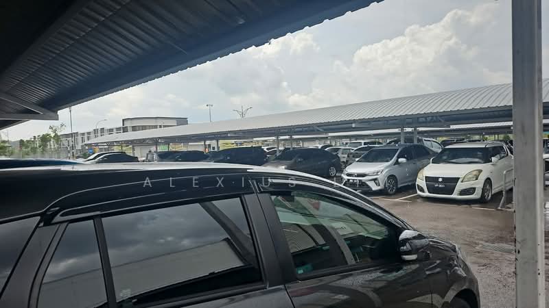 Commercial Bungalow for Sale in Bandar Primer Kluang (Kluang) - Alexius Lim - Car Park - PropertyGuru.com.my
