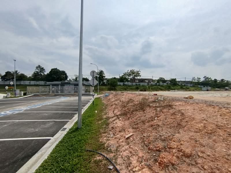 Commercial Bungalow for Sale in Bandar Primer Kluang (Kluang) - Alexius Lim - Exterior - PropertyGuru.com.my
