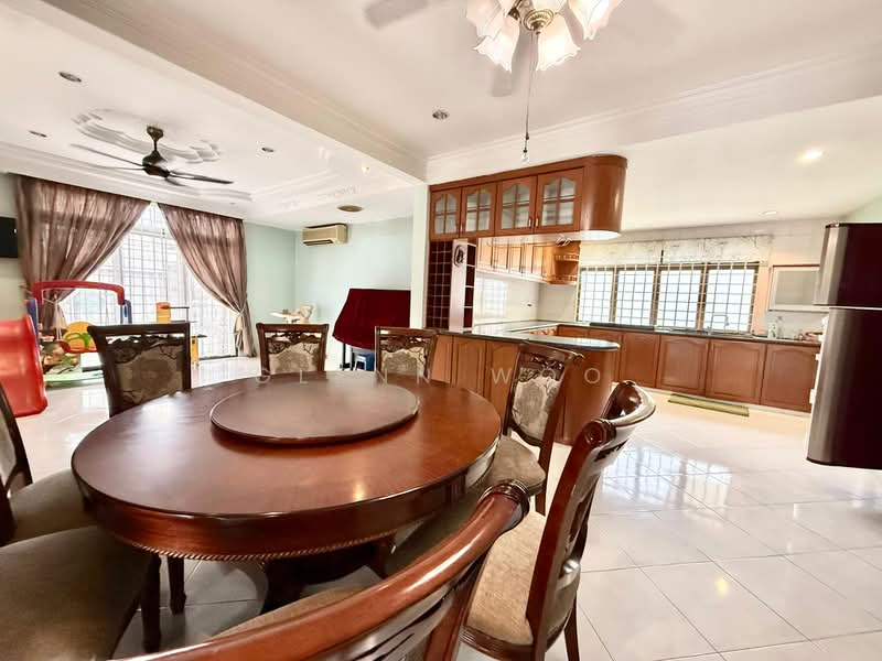 Bungalow House untuk Dijual di Permas Jaya (Johor Bahru) - Glenn Woo - Dining Room - PropertyGuru.com.my