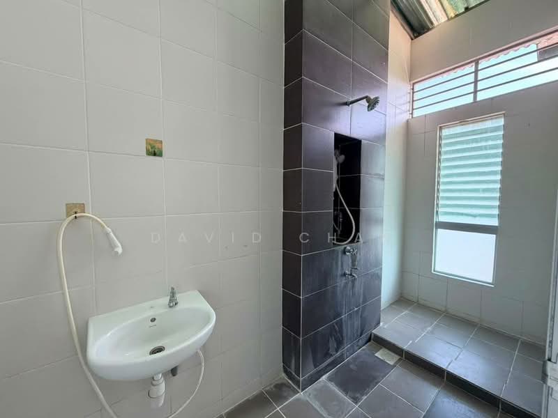 Condominium for Rent at The Seed Taman Sutera Utama - David Chan - Bathroom - PropertyGuru.com.my