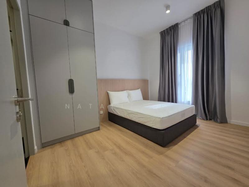Kediaman Servis untuk Disewa di The Meg Serviced Residence - Natalie Lim - Bedroom - PropertyGuru.com.my