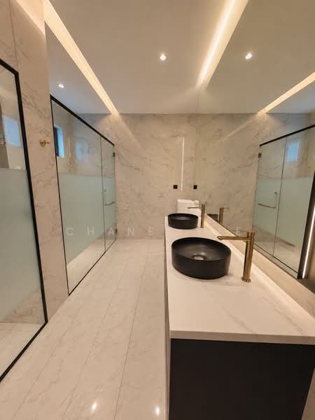 Semi-Detached House for Sale in Sungai Buloh (Selangor) - Chanel Lee - Bathroom - PropertyGuru.com.my