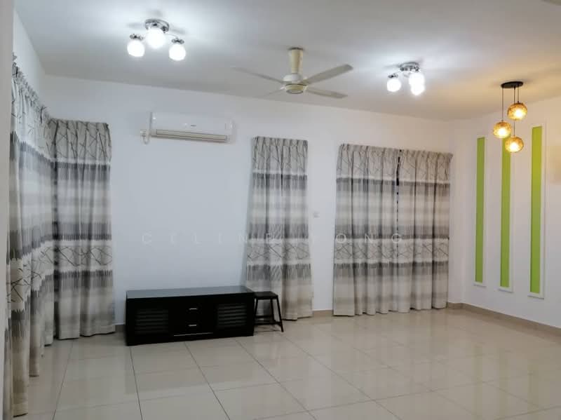 Rumah Kluster untuk Dijual di Taman Desa Tebrau (Tebrau) - Celine Yong - Living Room - PropertyGuru.com.my