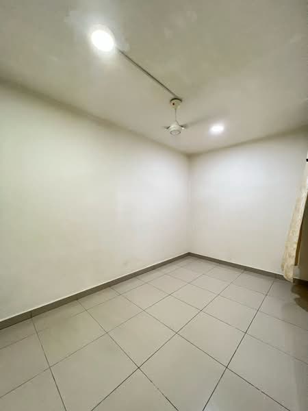 Kediaman Servis untuk Dijual di SuriaMas Suites - Mindy Heng - PropertyGuru.com.my
