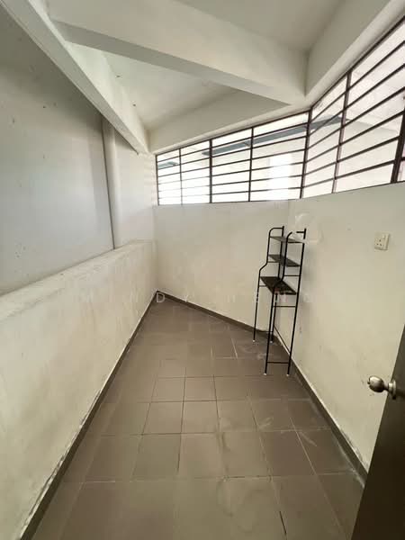 Kediaman Servis untuk Dijual di SuriaMas Suites - Mindy Heng - PropertyGuru.com.my