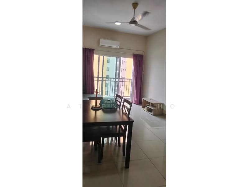 Kediaman Servis untuk Disewa di Mesahill - Athena Cho - Living Room - PropertyGuru.com.my