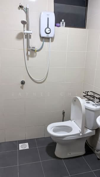 Kondominium untuk Disewa di Residensi Zamrud - Jaynee Chin - Bathroom - PropertyGuru.com.my