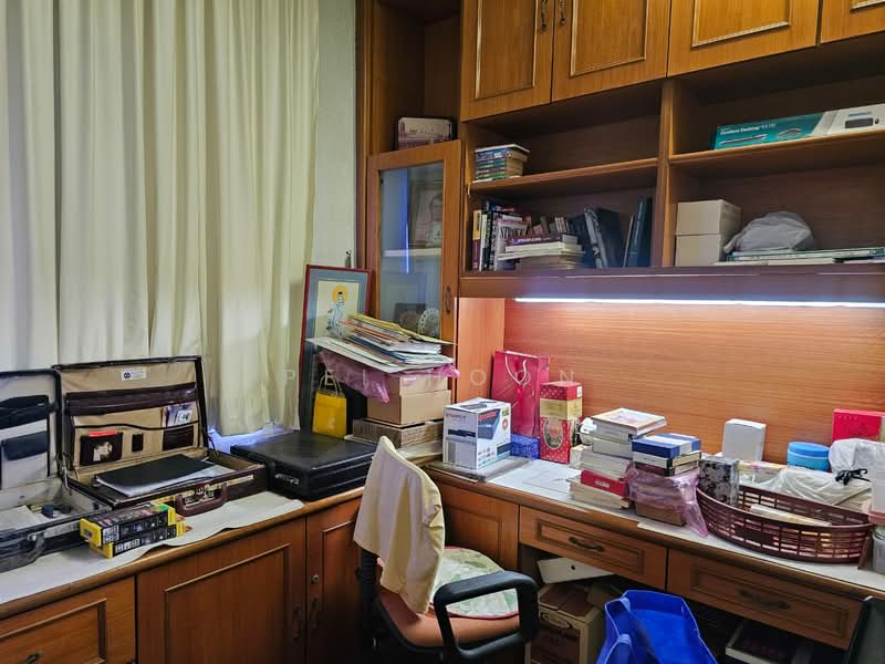 Condominium for Sale at Mutiara Villa Condominium - Pei Hoon - Study - PropertyGuru.com.my