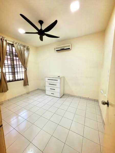 1-storey Terraced House for Sale in Taman Seri Austin (Tebrau) - Tycia Law - PropertyGuru.com.my