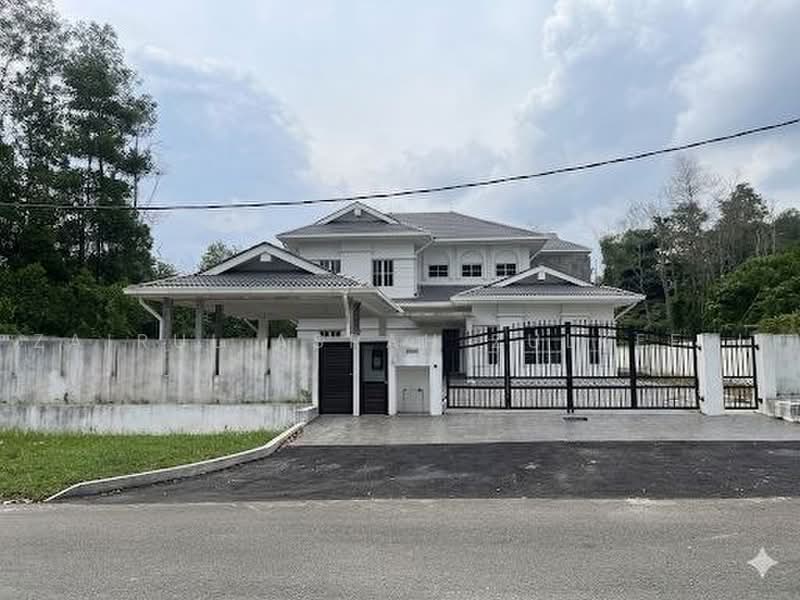 2-storey Terraced House for Sale in Bandar Baru Bangi (Selangor) - Zairul Asrah Zulkefli - Exterior - PropertyGuru.com.my