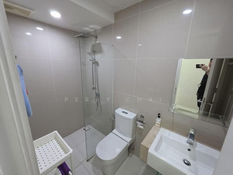 Kediaman Servis untuk Disewa di Suria @ North Kiara - Perry Chai - Bathroom - PropertyGuru.com.my