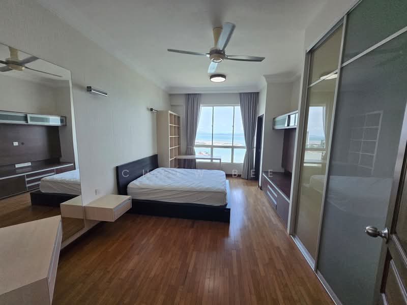 Condominium for Rent at Gurney Beach Resort - Chiew Bee - Bedroom - PropertyGuru.com.my