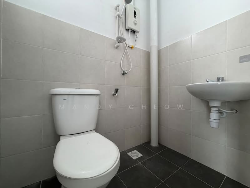 Terraced House for Sale in Taman Kundang Jaya (Rawang) - Mandy Cheow - Bathroom - PropertyGuru.com.my