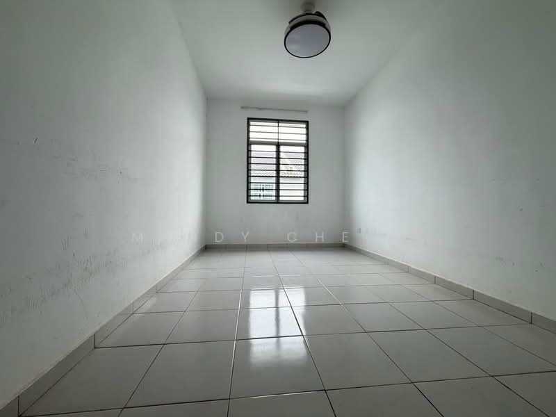 Terraced House for Sale in Taman Kundang Jaya (Rawang) - Mandy Cheow - Interior - PropertyGuru.com.my
