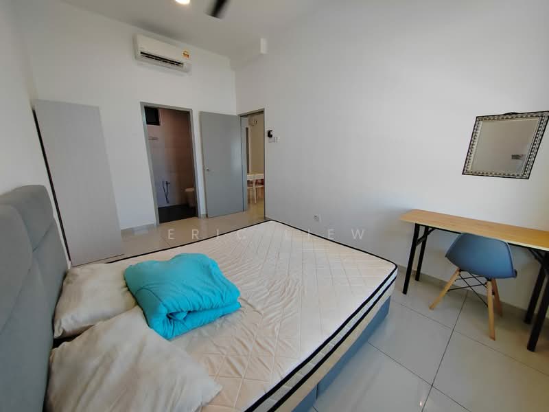 Service Residence for Sale at B11 Parkland Residence - Eric Liew - Bedroom - PropertyGuru.com.my