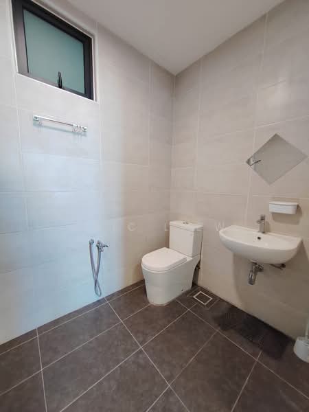 Service Residence for Sale at B11 Parkland Residence - Eric Liew - Bathroom - PropertyGuru.com.my