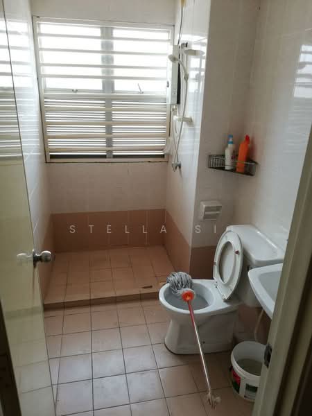 Rumah Teres 2-Tingkat untuk Disewa di Bandar Botanic (Klang) - Stella Sit - PropertyGuru.com.my