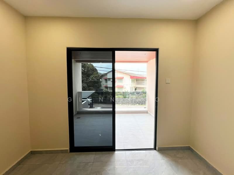 2-storey Terraced House for Sale in Taman Pelangi (Johor Bahru) - Glenn Woo - Balcony - PropertyGuru.com.my
