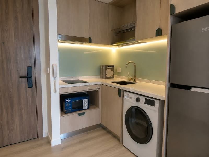 Service Residence for Rent at The Meg Serviced Residence - Alex Lim - Kitchen - PropertyGuru.com.my