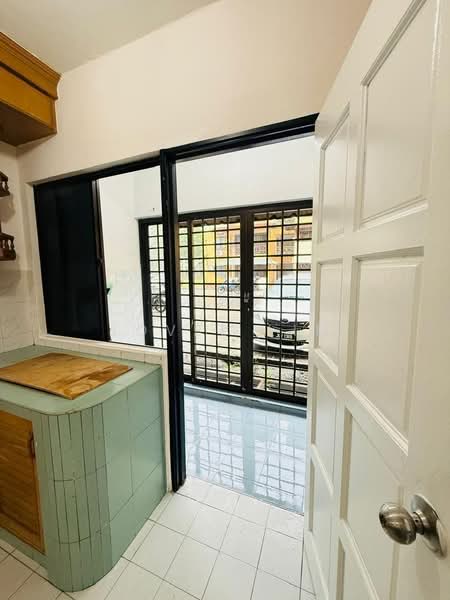 Pangsapuri untuk Dijual di Lily & Jasmine Apartment - Jovel Lim - Interior - PropertyGuru.com.my
