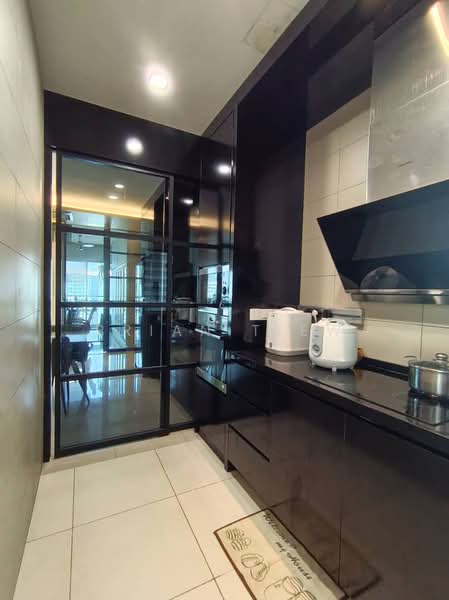 Condominium for Sale at KM1 East - Brian Tiew - Kitchen - PropertyGuru.com.my