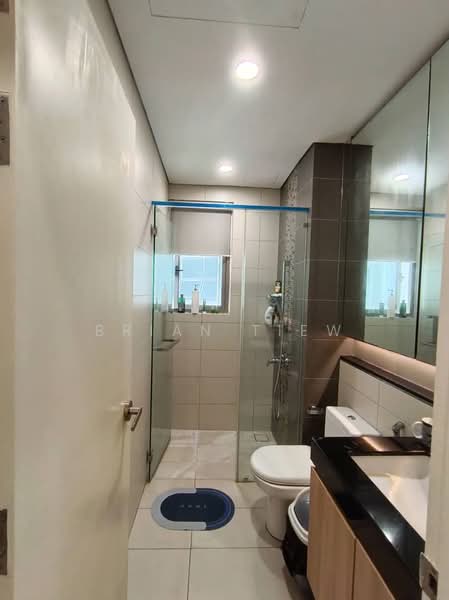 Condominium for Sale at KM1 East - Brian Tiew - Bathroom - PropertyGuru.com.my