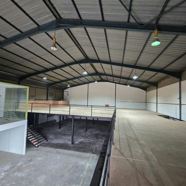 Warehouse for Rent in Sungai Buloh (Selangor) - Benjamin Lai - Interior - PropertyGuru.com.my