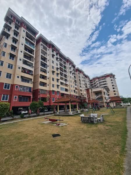 Pangsapuri untuk Dijual di Vista Perdana Apartment - Sunny Lok - Exterior - PropertyGuru.com.my