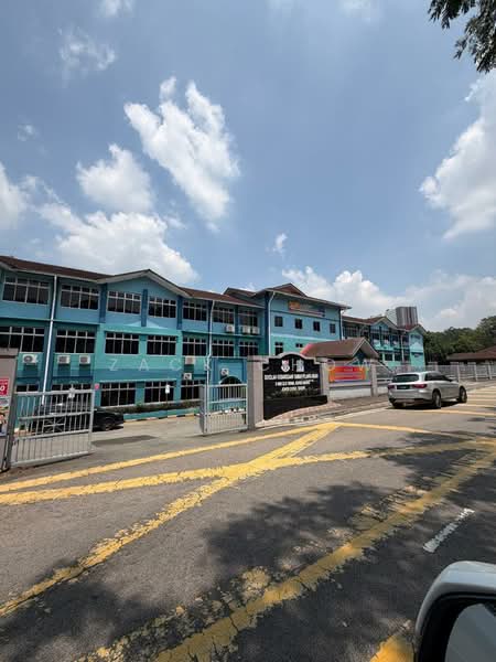 Rumah Flat untuk Dijual di Flat Taman Pelangi Indah - Zack Chow - Exterior - PropertyGuru.com.my