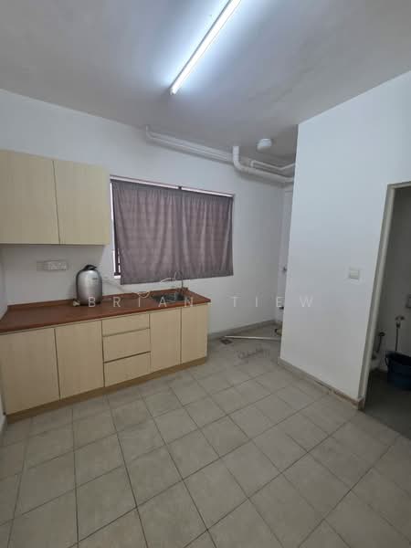 Condominium for Sale at Covillea - Brian Tiew - Kitchen - PropertyGuru.com.my