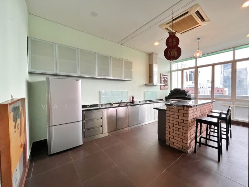 Kondominium untuk Dijual di Dua Residency - Valerie Arnesto - BBQ Area - PropertyGuru.com.my