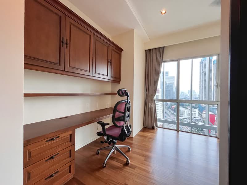 Kondominium untuk Dijual di Dua Residency - Valerie Arnesto - Bedroom 4 - PropertyGuru.com.my