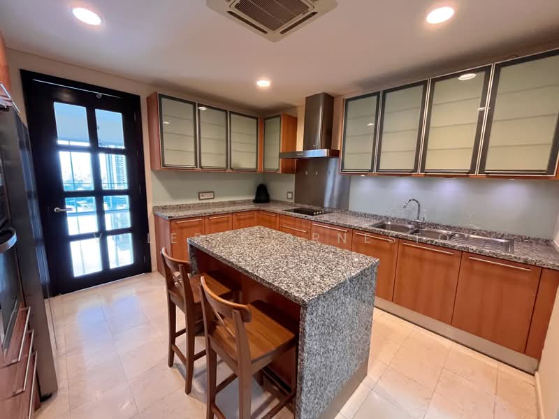 Kondominium untuk Dijual di Dua Residency - Valerie Arnesto - Dry Kitchen - PropertyGuru.com.my