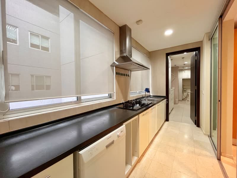 Kondominium untuk Dijual di Dua Residency - Valerie Arnesto - Wet Kitchen - PropertyGuru.com.my