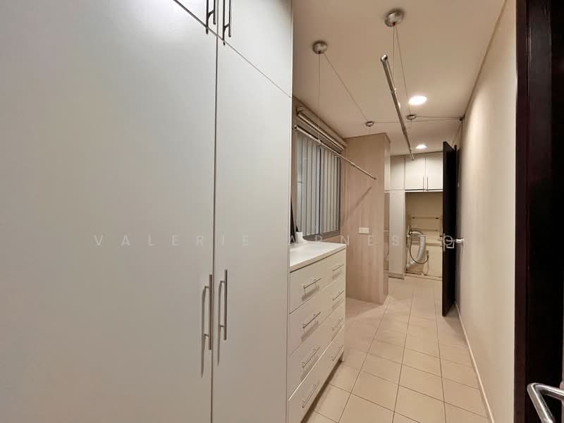 Kondominium untuk Dijual di Dua Residency - Valerie Arnesto - Utility Area - PropertyGuru.com.my