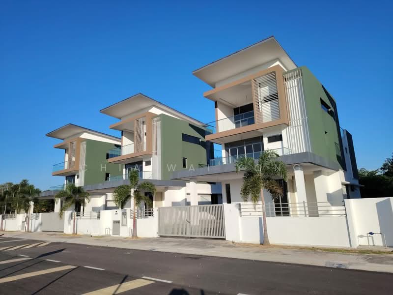 Bungalow House for Sale in Kota Kemuning (Shah Alam) - Chia Wai Yong - Exterior - PropertyGuru.com.my