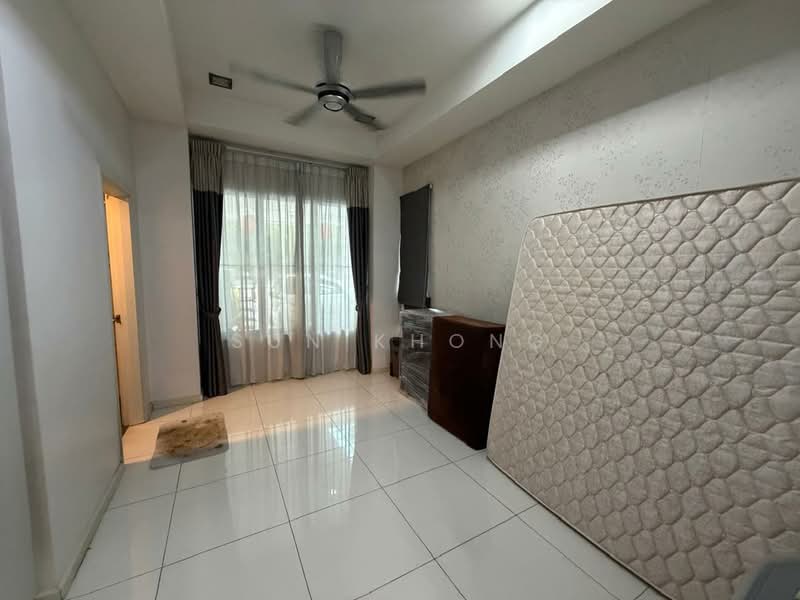 Townhouse for Sale in Sunway Spk (Kuala Lumpur) - Sun Khong - Living Room - PropertyGuru.com.my