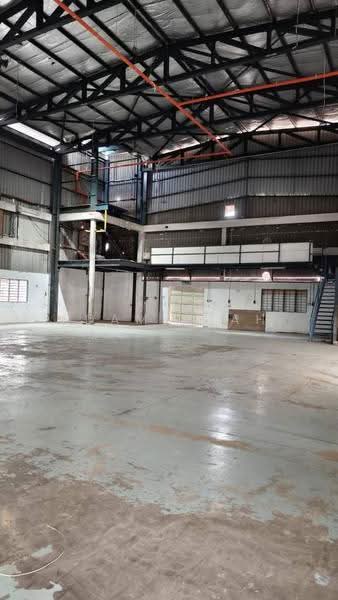 Detached Factory for Rent in Taman Perindustrian Taming Jaya (Balakong) - Adam Puah - Interior - PropertyGuru.com.my