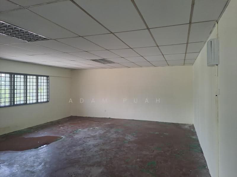 Terrace Factory for Rent in Taman Perindustrian Taming Jaya (Balakong) - Adam Puah - Interior - PropertyGuru.com.my