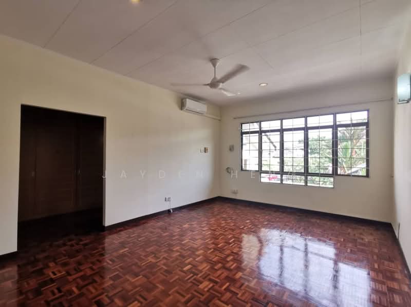 Rumah Teres untuk Disewa di Petaling Jaya (Selangor) - Jayden Heng - Living Room - PropertyGuru.com.my