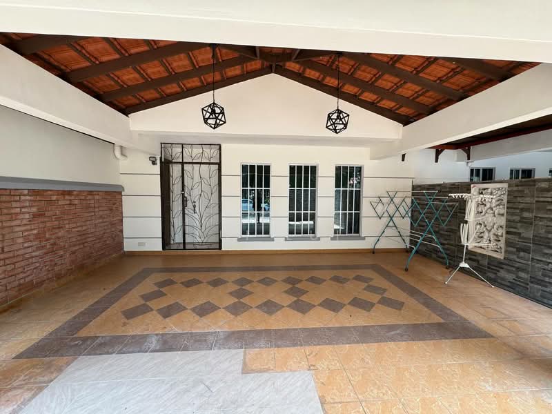 Rumah Teres 2-Tingkat untuk Disewa di Taman Pelangi Indah (Ulu Tiram) - Lui Lui - Exterior - PropertyGuru.com.my