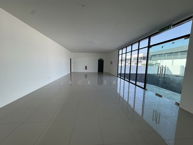 Semi-D Factory for Rent in Taman Perindustrian Bukit Minyak (Bukit Minyak) - Jack Saw - Interior - PropertyGuru.com.my