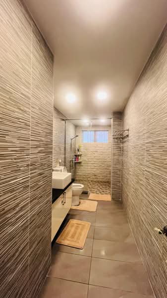 Bungalow House for Rent in Bangsar Baru (Bangsar) - Crystal Chua - Bathroom - PropertyGuru.com.my