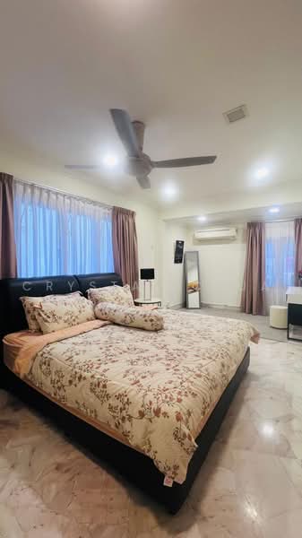 Bungalow House for Rent in Bangsar Baru (Bangsar) - Crystal Chua - Bedroom - PropertyGuru.com.my