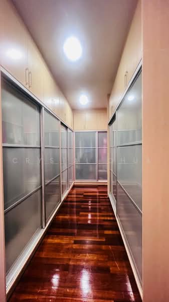 Bungalow House for Rent in Bangsar Baru (Bangsar) - Crystal Chua - Walking Wardrobe - PropertyGuru.com.my
