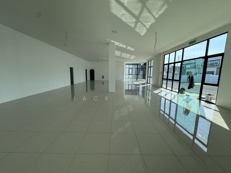 Semi-D Factory for Rent in Taman Perindustrian Bukit Minyak (Bukit Minyak) - Jack Saw - Interior - PropertyGuru.com.my