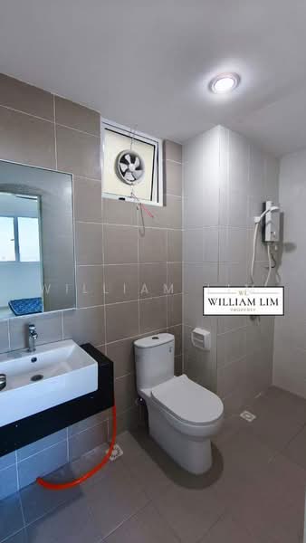 Kondominium untuk Disewa di Ideal Residency - William Lim - Bathroom - PropertyGuru.com.my
