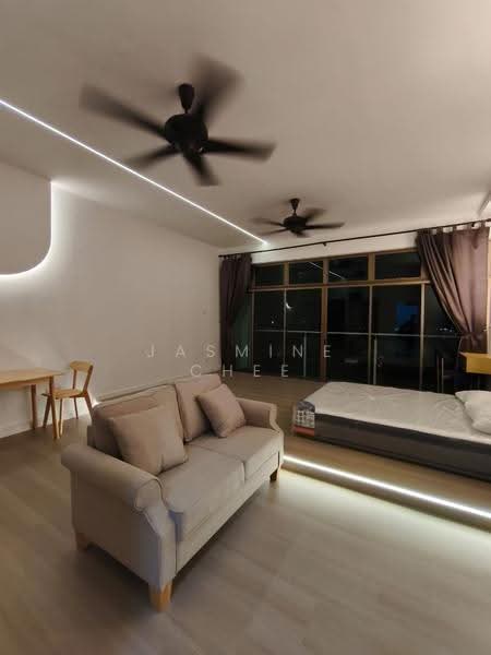 Kediaman Servis untuk Disewa di Palazio - Jasmine Chee - Living Room - PropertyGuru.com.my