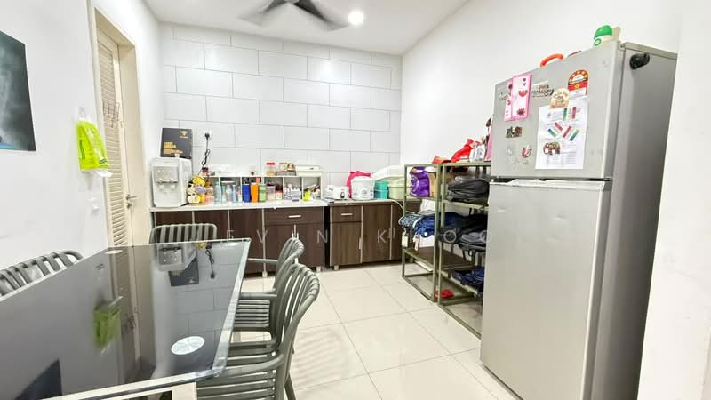 Rumah Teres 3-Tingkat untuk Dijual di Tamansari (Rawang) - Levin Khoo - Kitchen - PropertyGuru.com.my